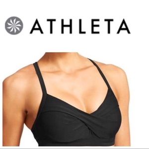 NWT Athleta Twister Bikini Top